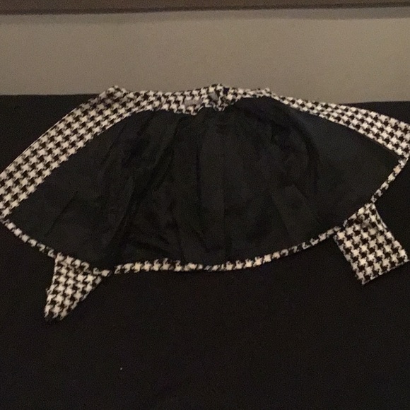 Kate Hill Jacket - Picture 3 of 6